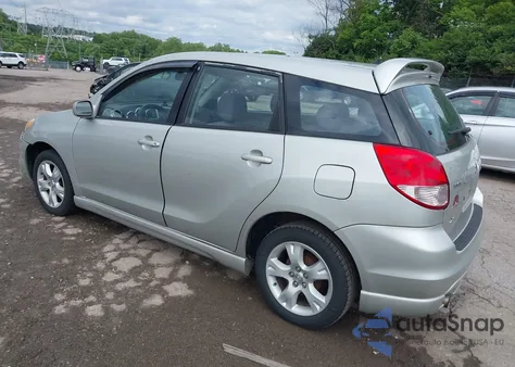 2004 Toyota Matrix Xr z USA, uszkodzony, nr VIN 2T1KR38E74C210980
